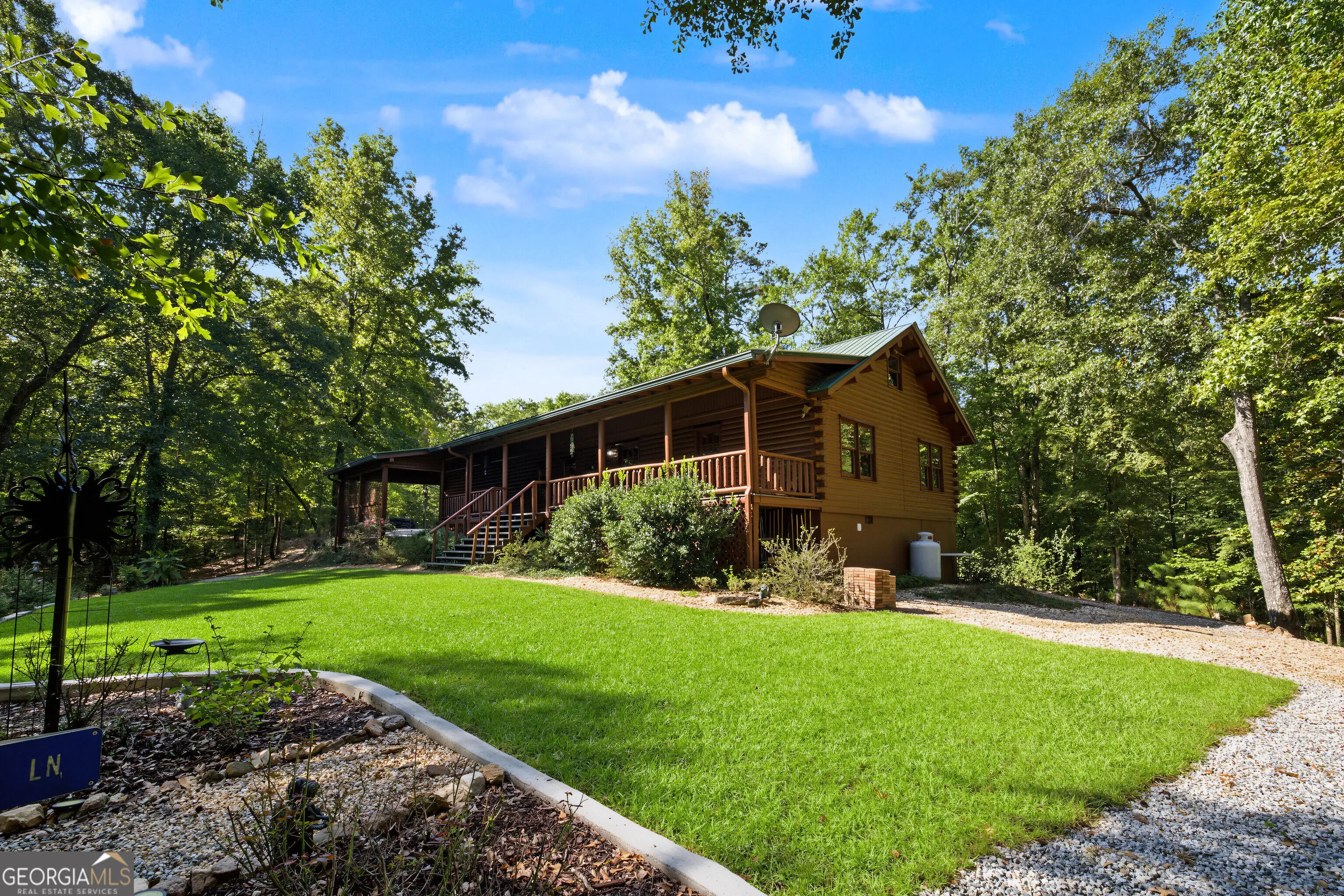 Photo of Listing #10849410