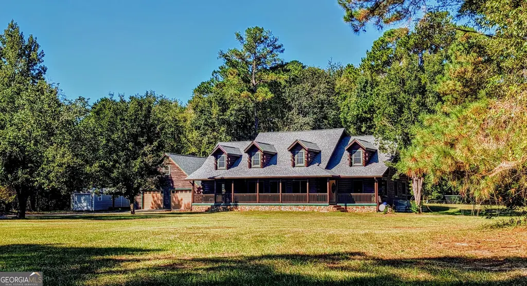 817 Lakeview Road, Statesboro