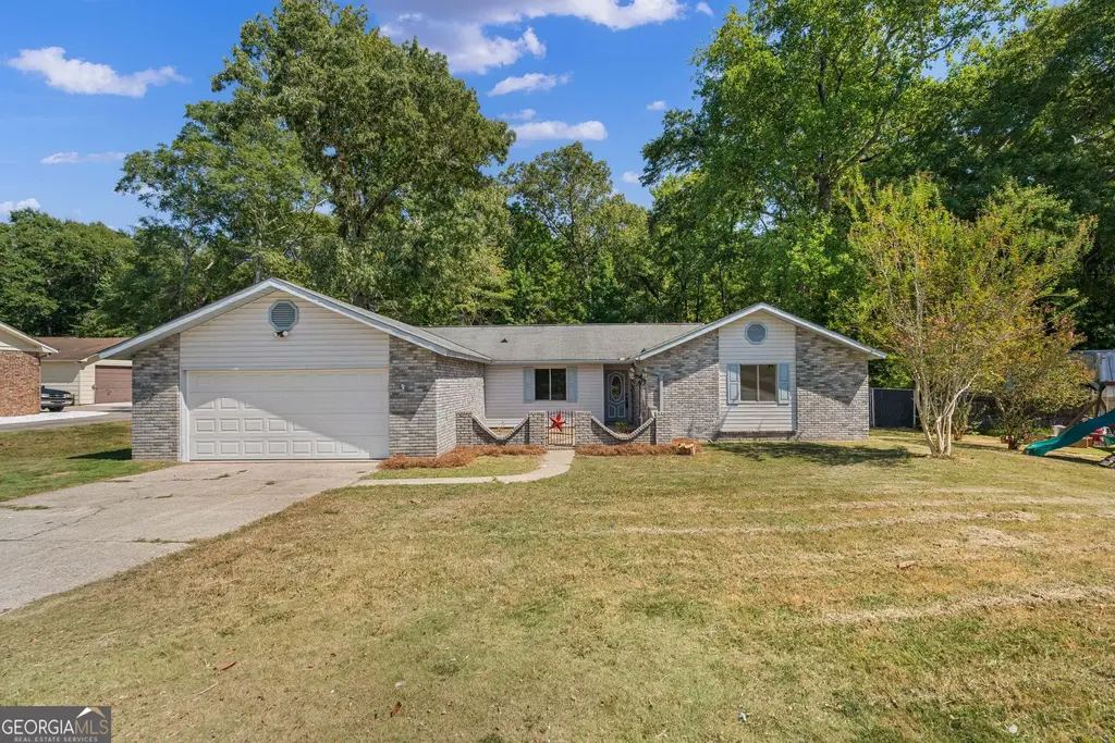 6130 Brittany Court, Columbus