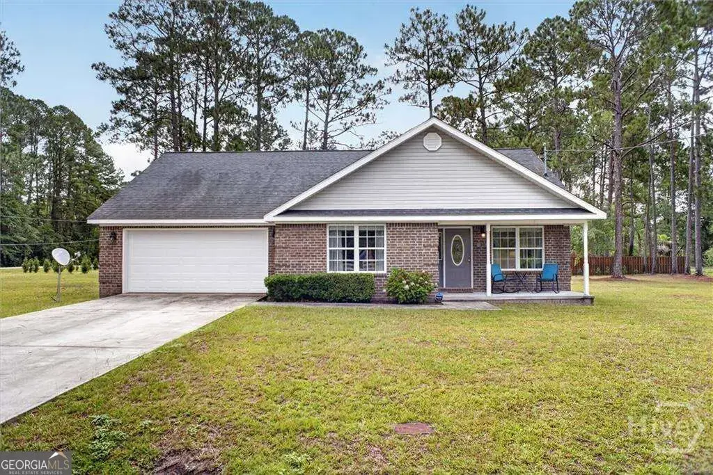 30 Vandiver Street, Pembroke