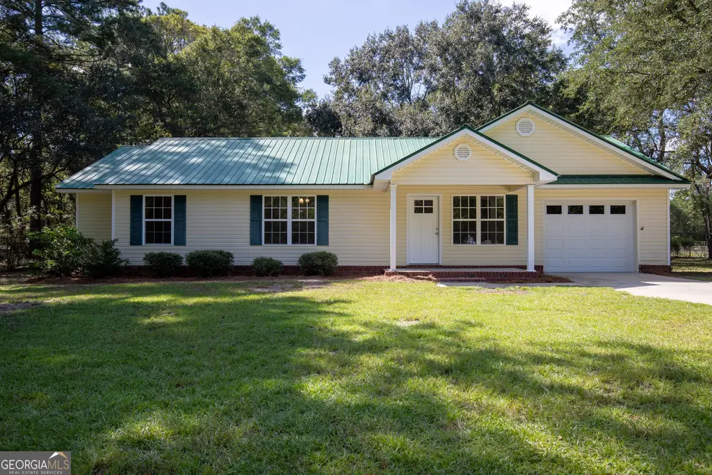 2121 Darwel Long Road Ne, Ludowici