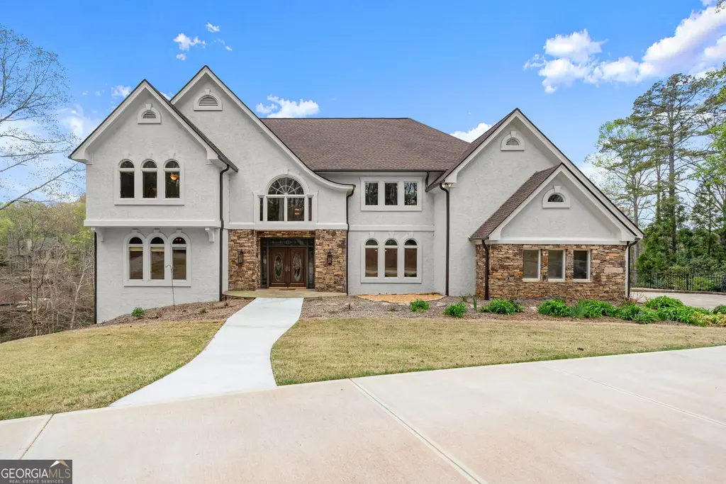 845 Cold Harbor Drive, Roswell