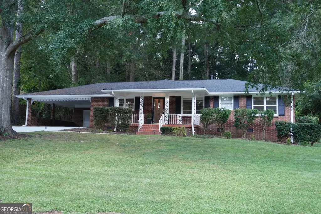 1156 Clydedale Drive, Clarkston