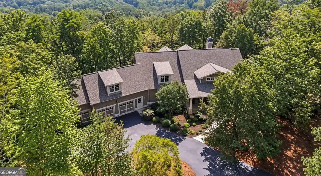 188 Bluestern Drive Se, Big Canoe