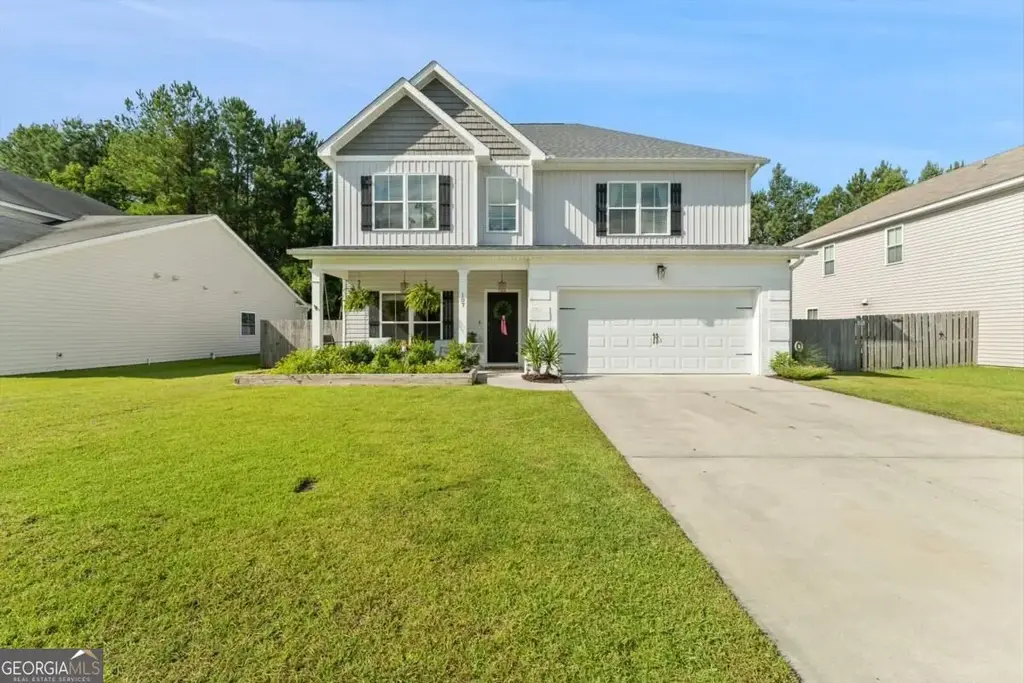 107 Green Paddock Circle, Guyton