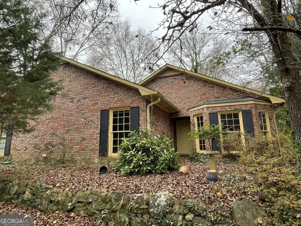 607 Piney Woods Drive, Lagrange