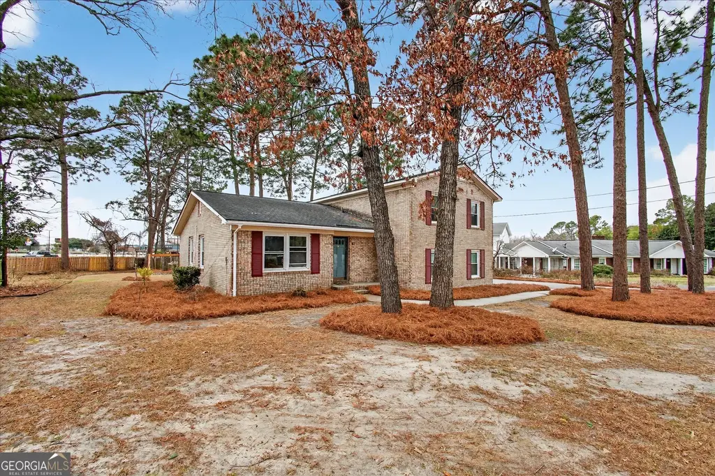 208 Bel Air Drive, Statesboro