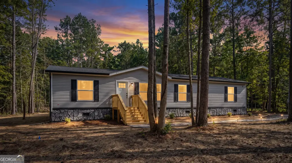 1110 Lecounte Road, Townsend