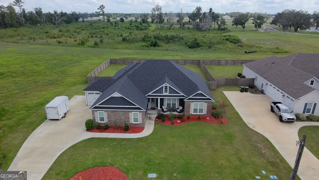 608 4-h Club Road, Lake Park