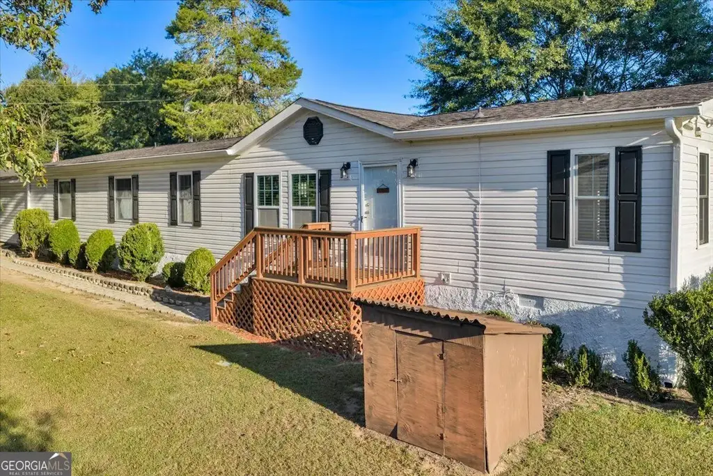 319 Pope Road, Roberta