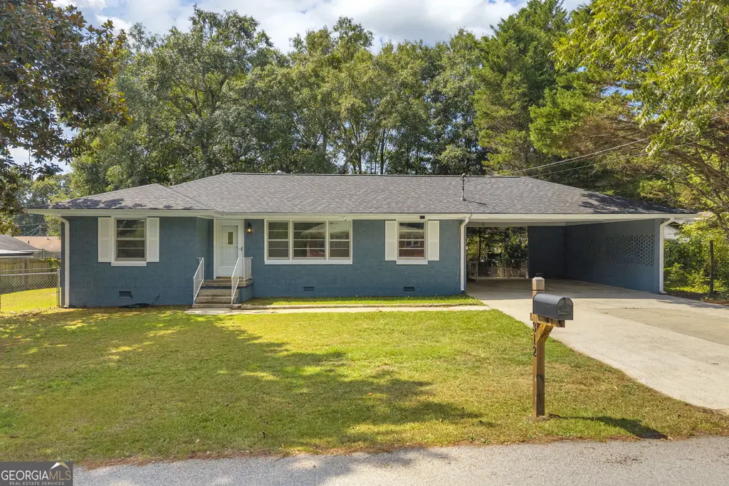 312 Hilltop Lane, Toccoa