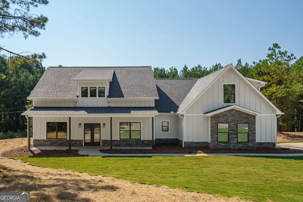 428 Puckett Road, Silver Creek