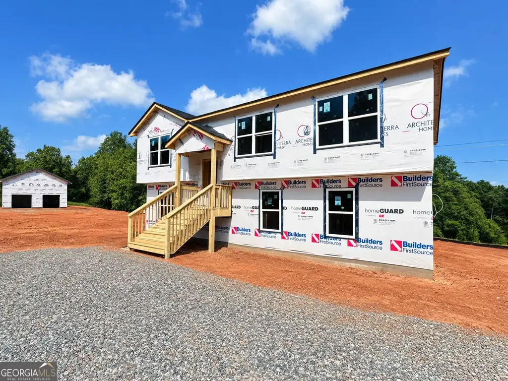 432 Nancy Town Road, Mount Airy