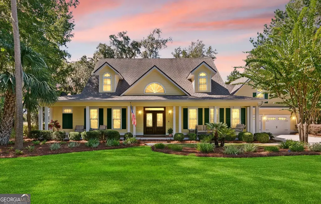 440 Eagle Crest Drive, Waverly