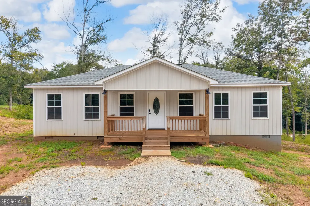 1994 Tower Road, Martin