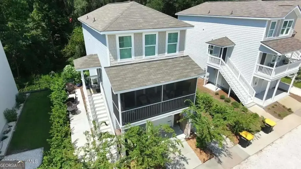 138 Mohr Drive, Darien