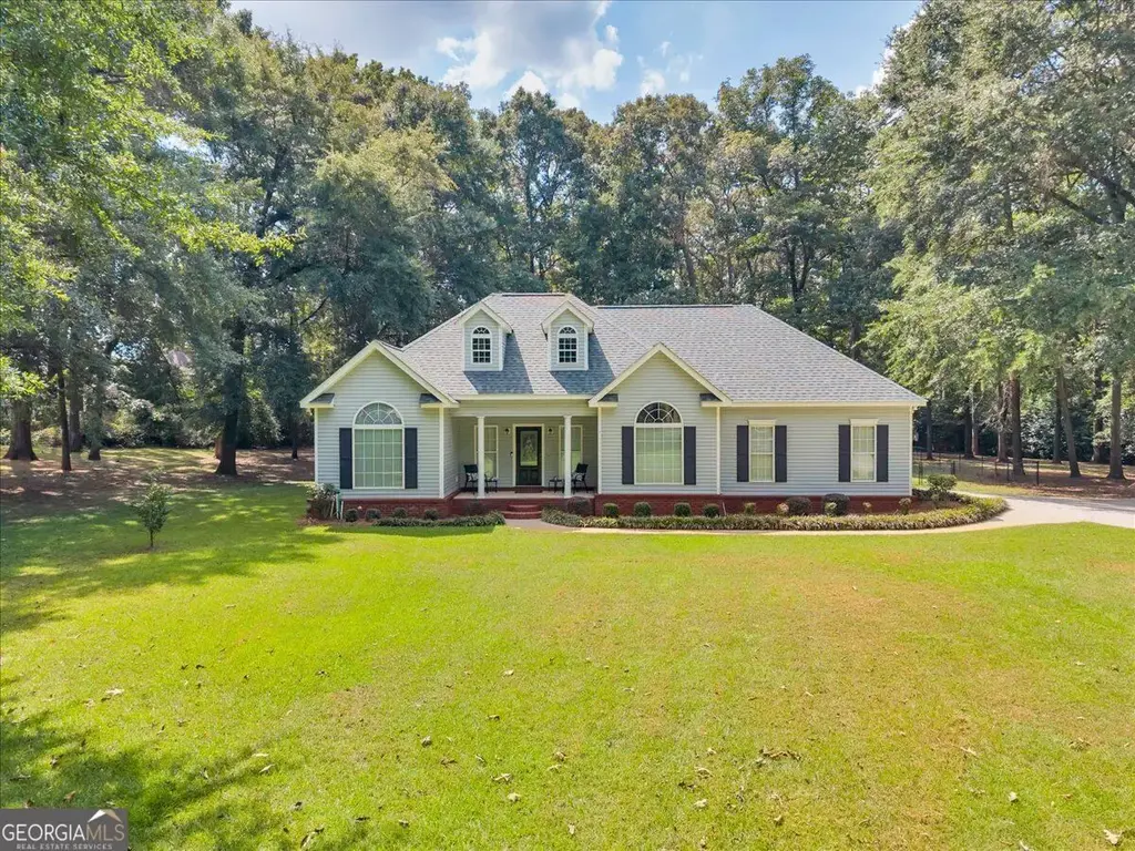405 Sleepy Lane, Warner Robins