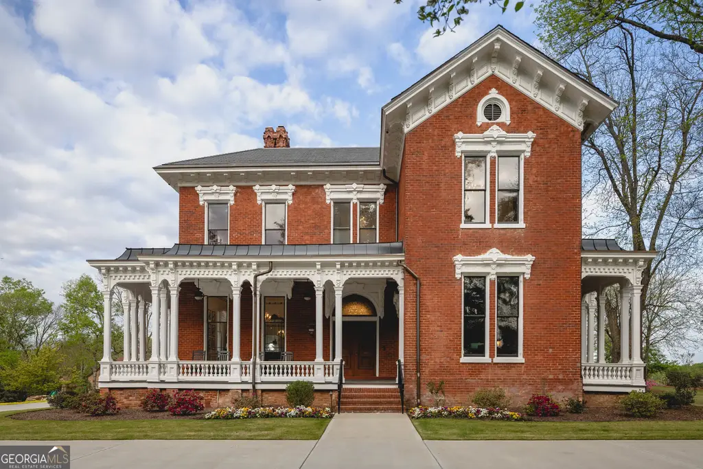 106 N Laurel Avenue, Greensboro
