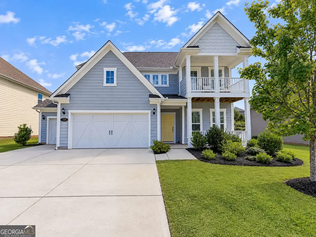 206 Randall Drive, Peachtree City