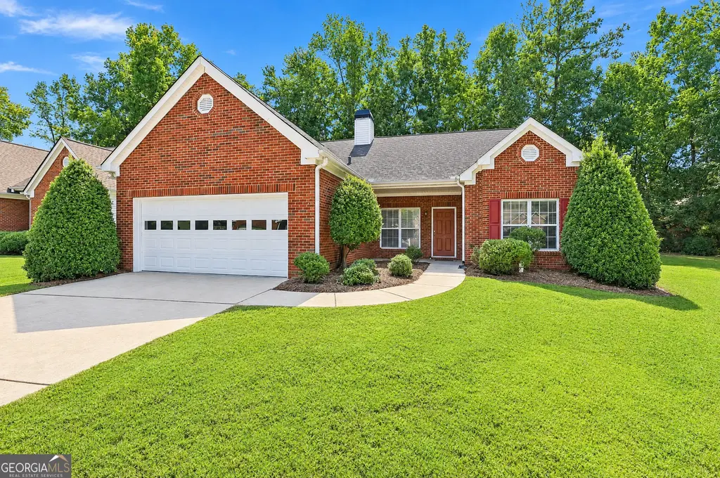 140 Kaylee Court, Fayetteville