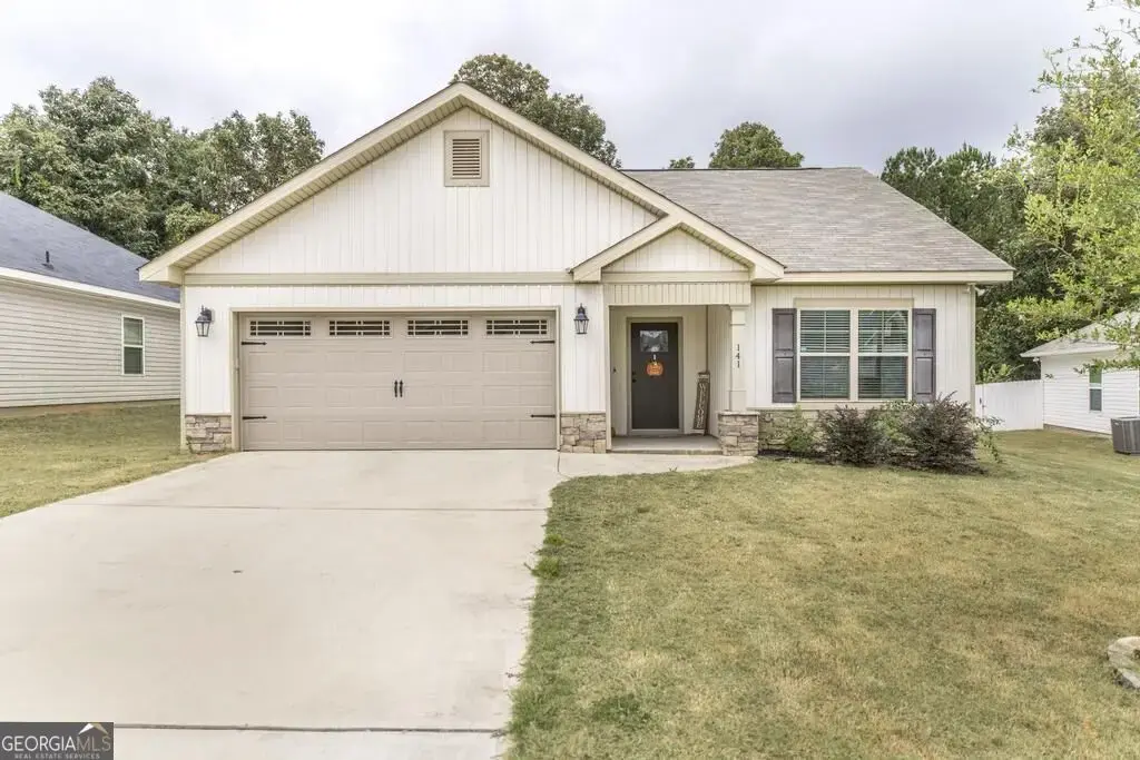 141 Red Tail Circle, Byron