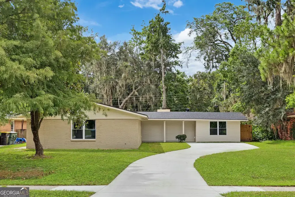 605 Lee Boulevard, Savannah