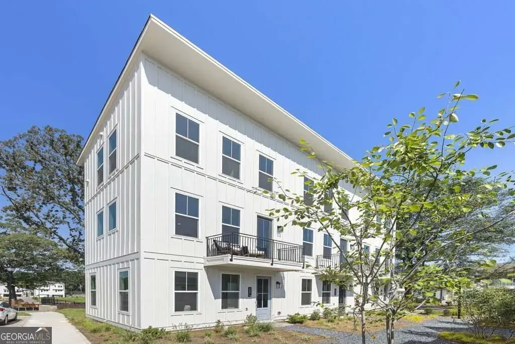 498 Burroughs Street Se 323, Atlanta