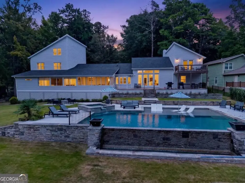242 Loch Way, Eatonton