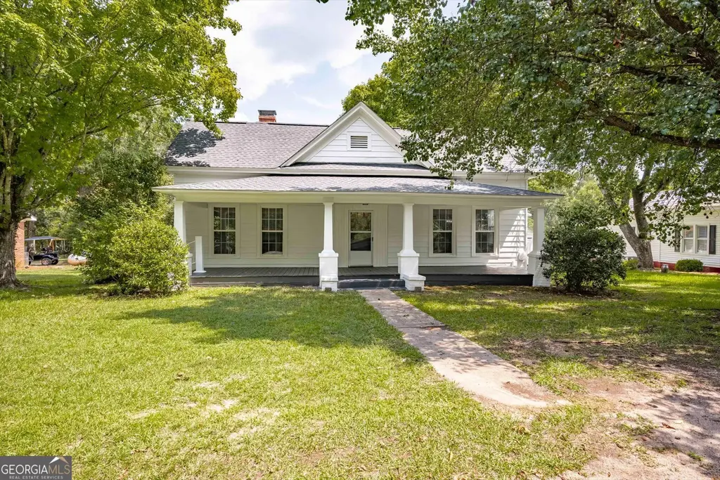 182 Dallas Street, Lincolnton