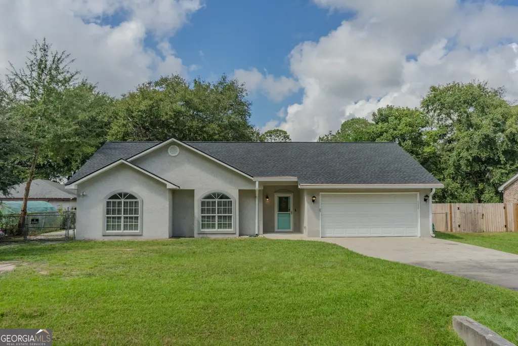 303 Ethridge Drive, Brunswick