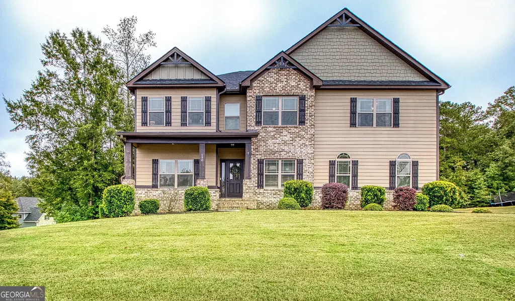 150 Charleston Drive, Senoia