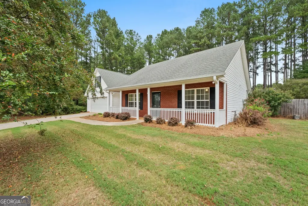 105 Laurel Lane, Social Circle