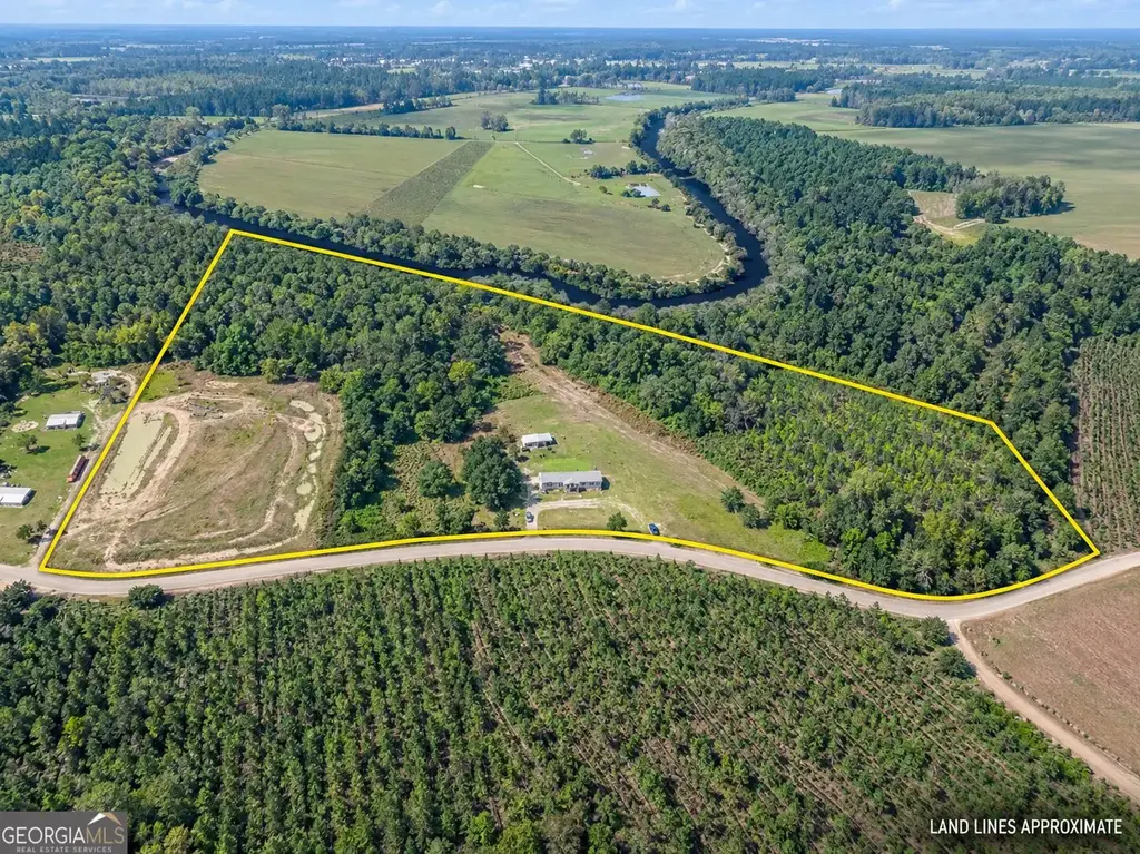 968 Brenda Kaye Yawn Rd, Baxley