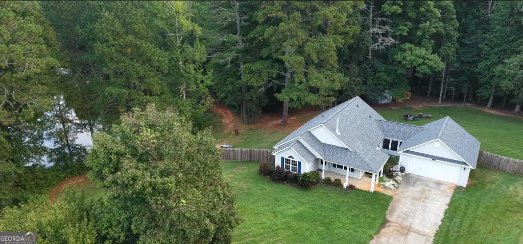 1256 Clearwater Drive, Winder