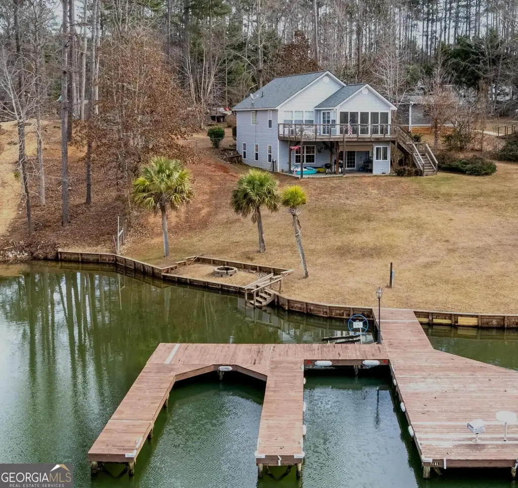 56 Sunglo Court, Sparta