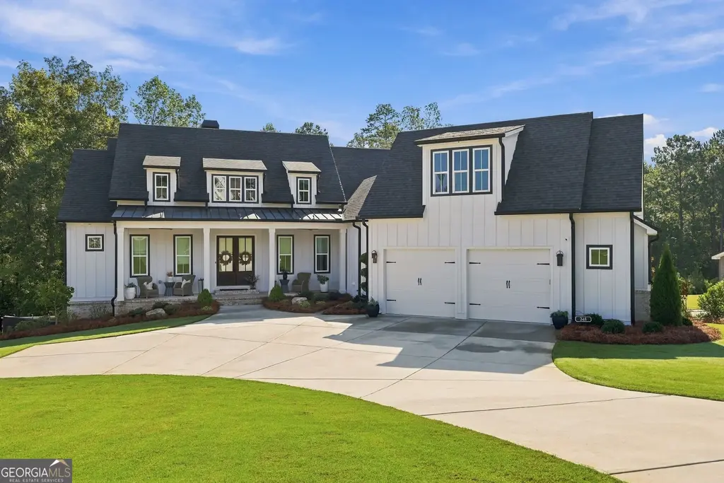 248 N Cove Drive, Newnan