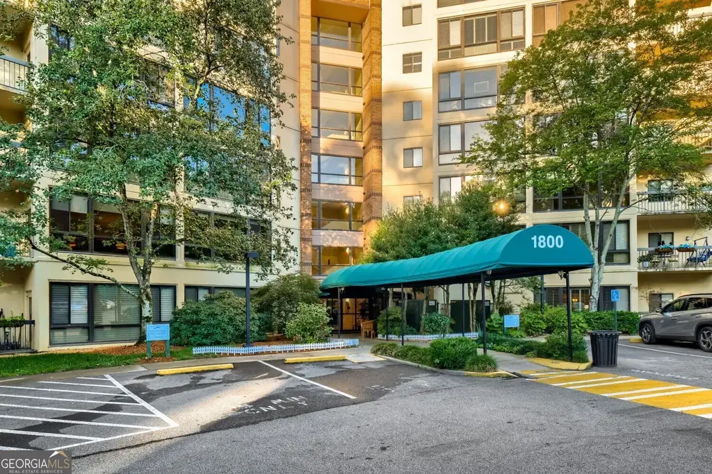 1800 Clairmont Lake 218, Decatur
