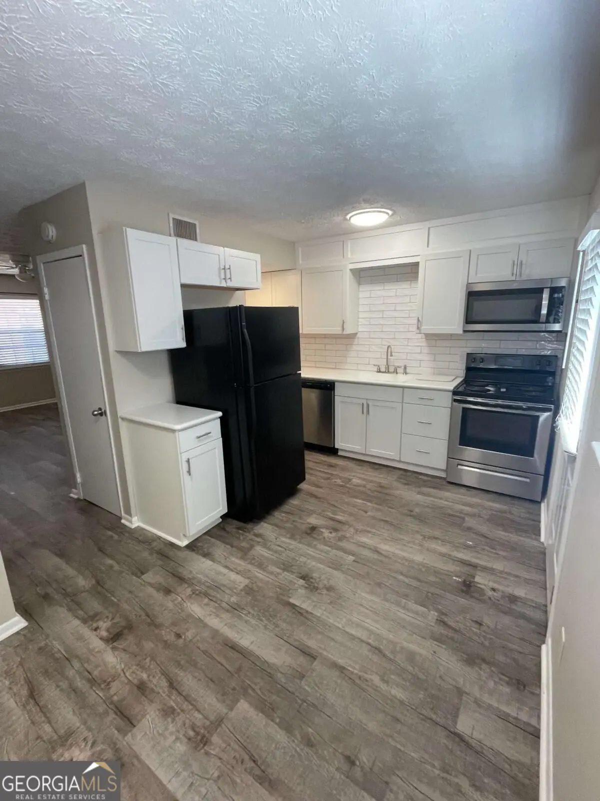 Photo of Listing #10854429