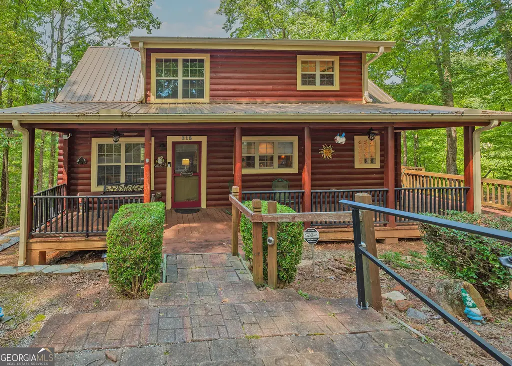 315 Skyview Circle, Clarkesville