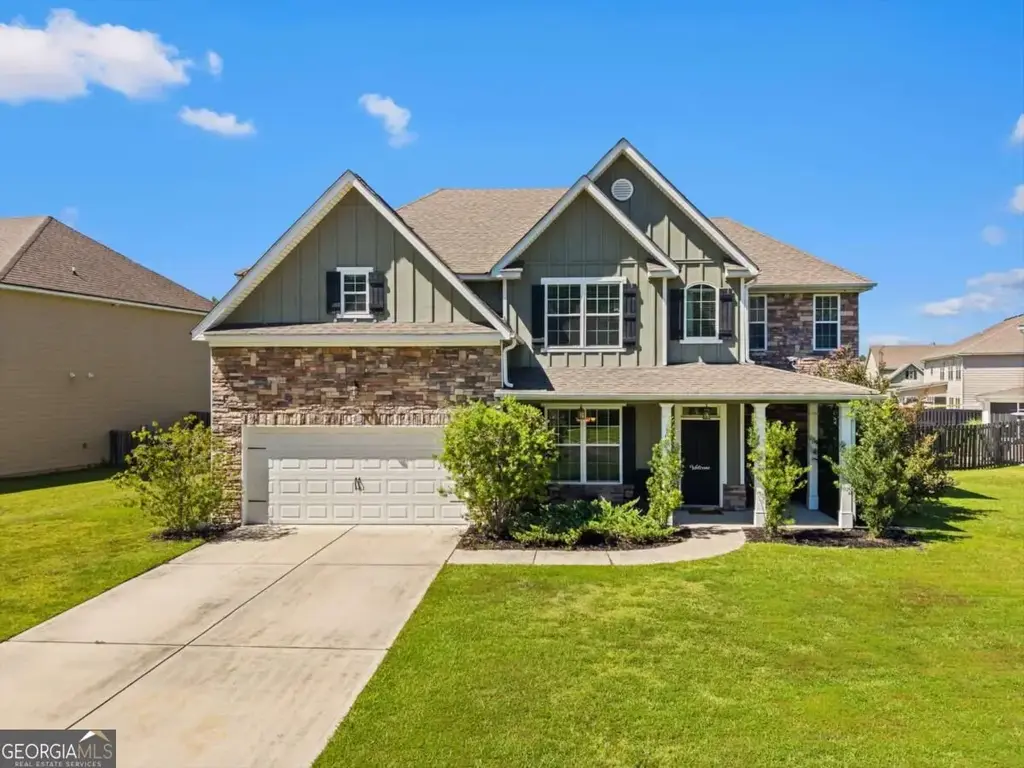 108 Clover Circle, Guyton