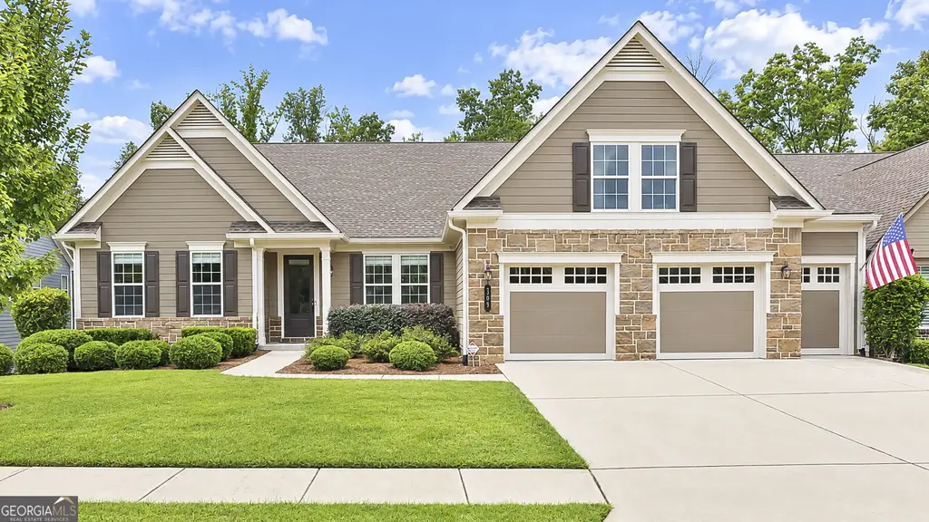 191 Mulberry Court, Peachtree City