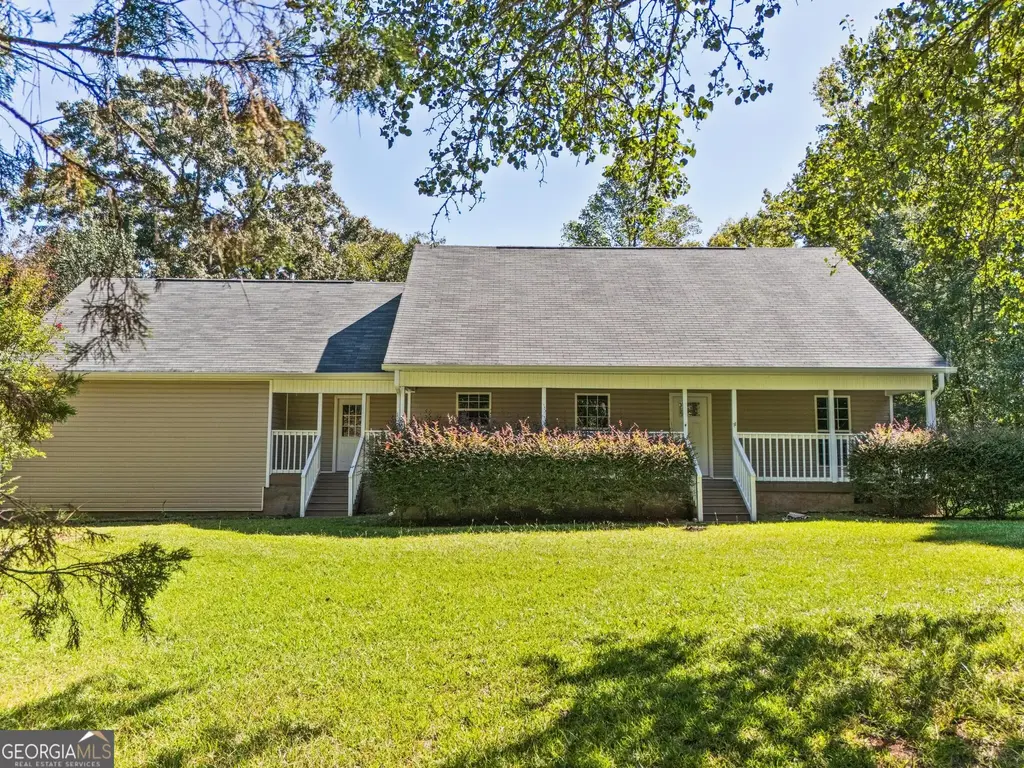 2993 Highway 42 N, Forsyth