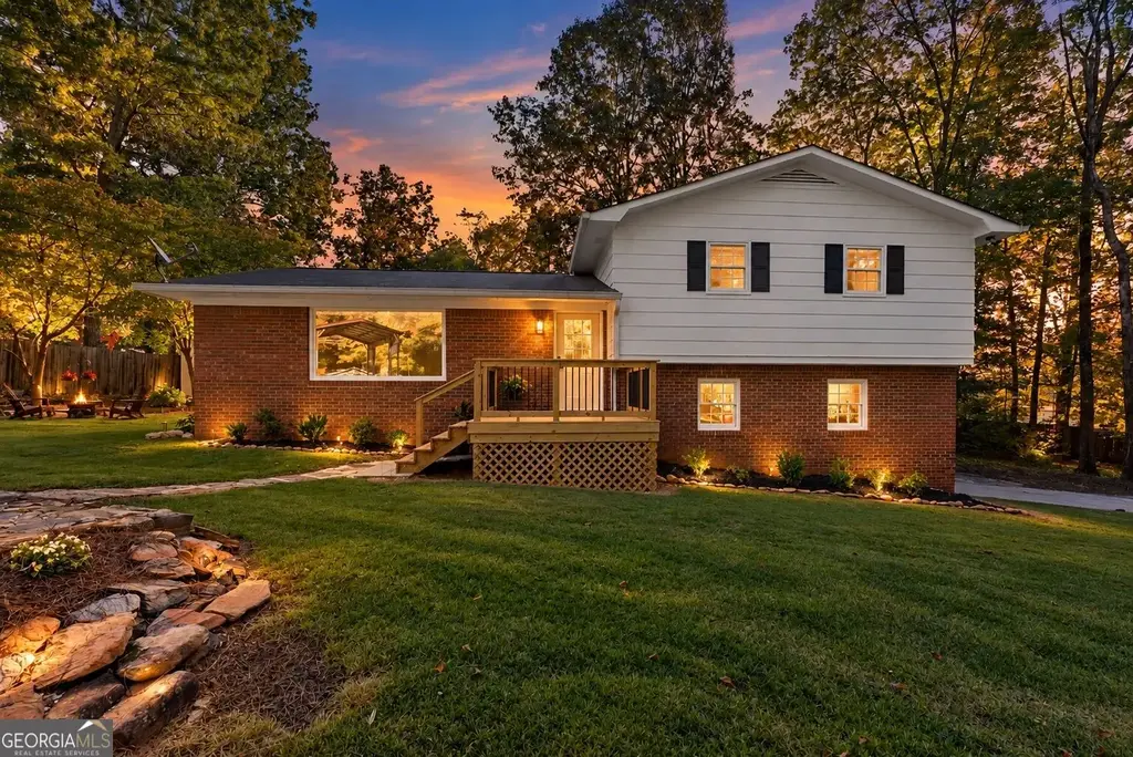 388 Sanders Street, Clarkesville