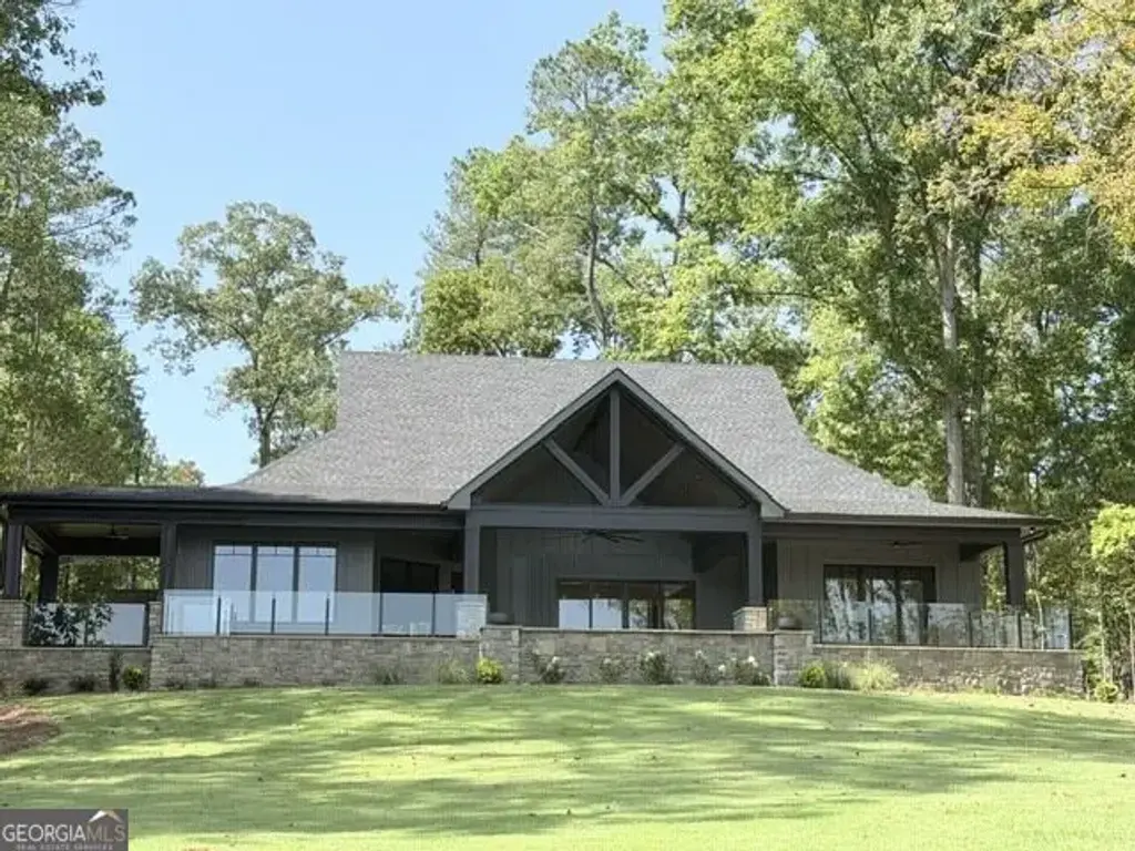 151a Cape Harbour, Milledgeville
