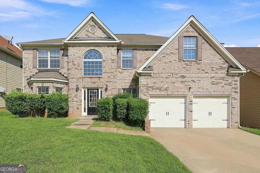 305 Torre Trail, Stockbridge