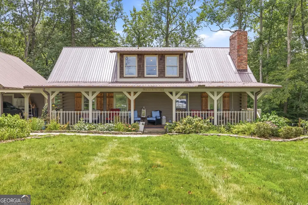 938 Waters Street W, Clarkesville