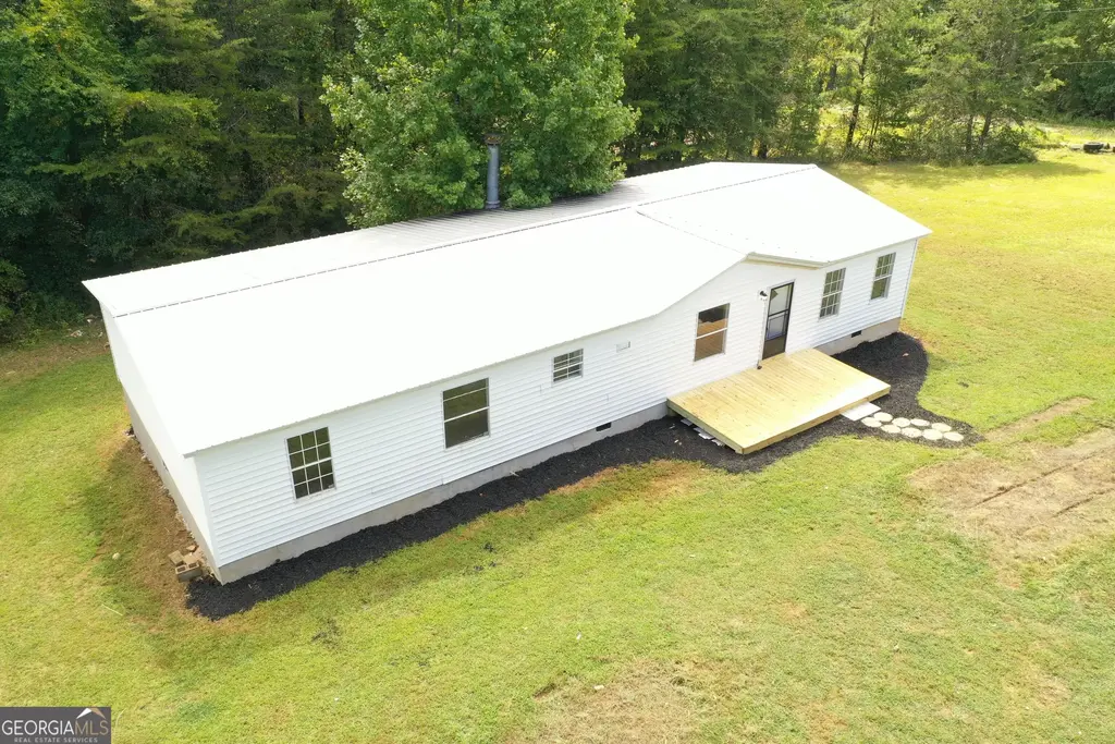 2050 Buckhorn Road, Clarkesville