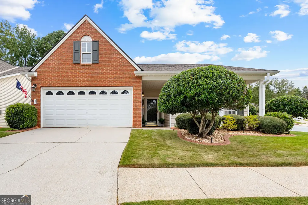 47 Silhouette Court, Newnan