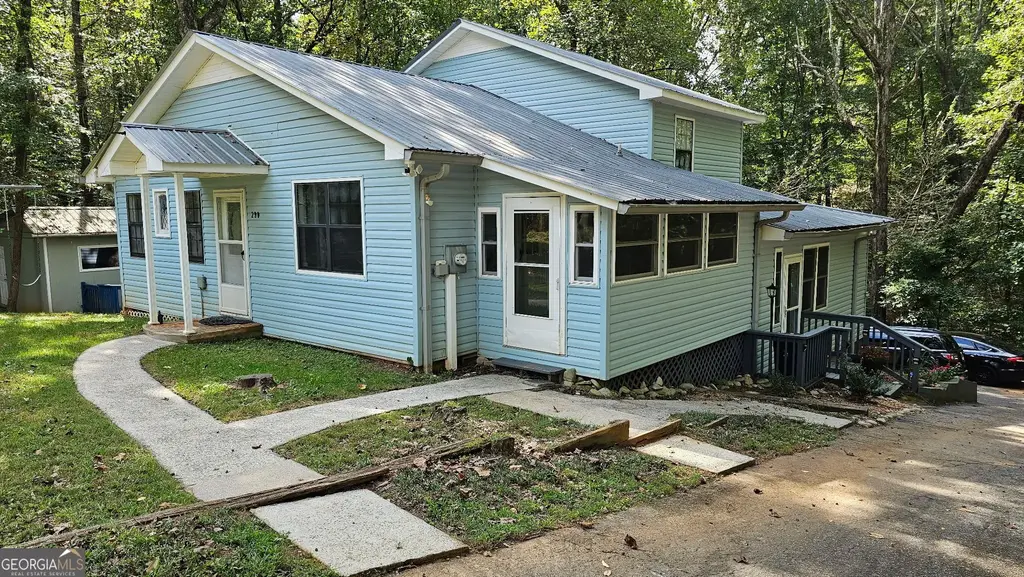 290 Emerald Drive, Clarkesville