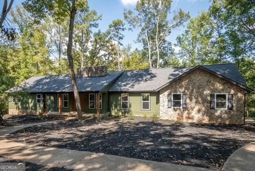 160 Lake Forest Drive, Athens
